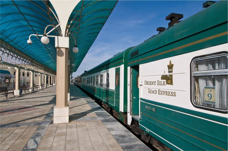 Orient Silk Road Express - Zug
